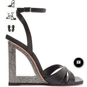 The Phillie Leather Sandal